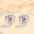 S925 pure silver rose earrings with petal shaped earrings, Korean minimalist women's mini clover rose petal earrings