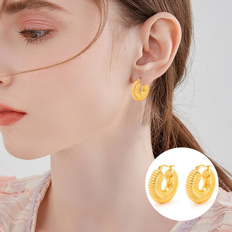 Gold earrings Internet celebrity light luxury thread hollow earrings