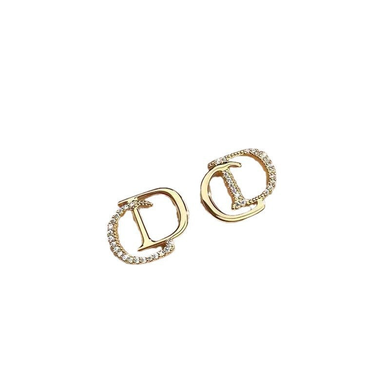 Letter earrings with female tassel design 925 silver earrings