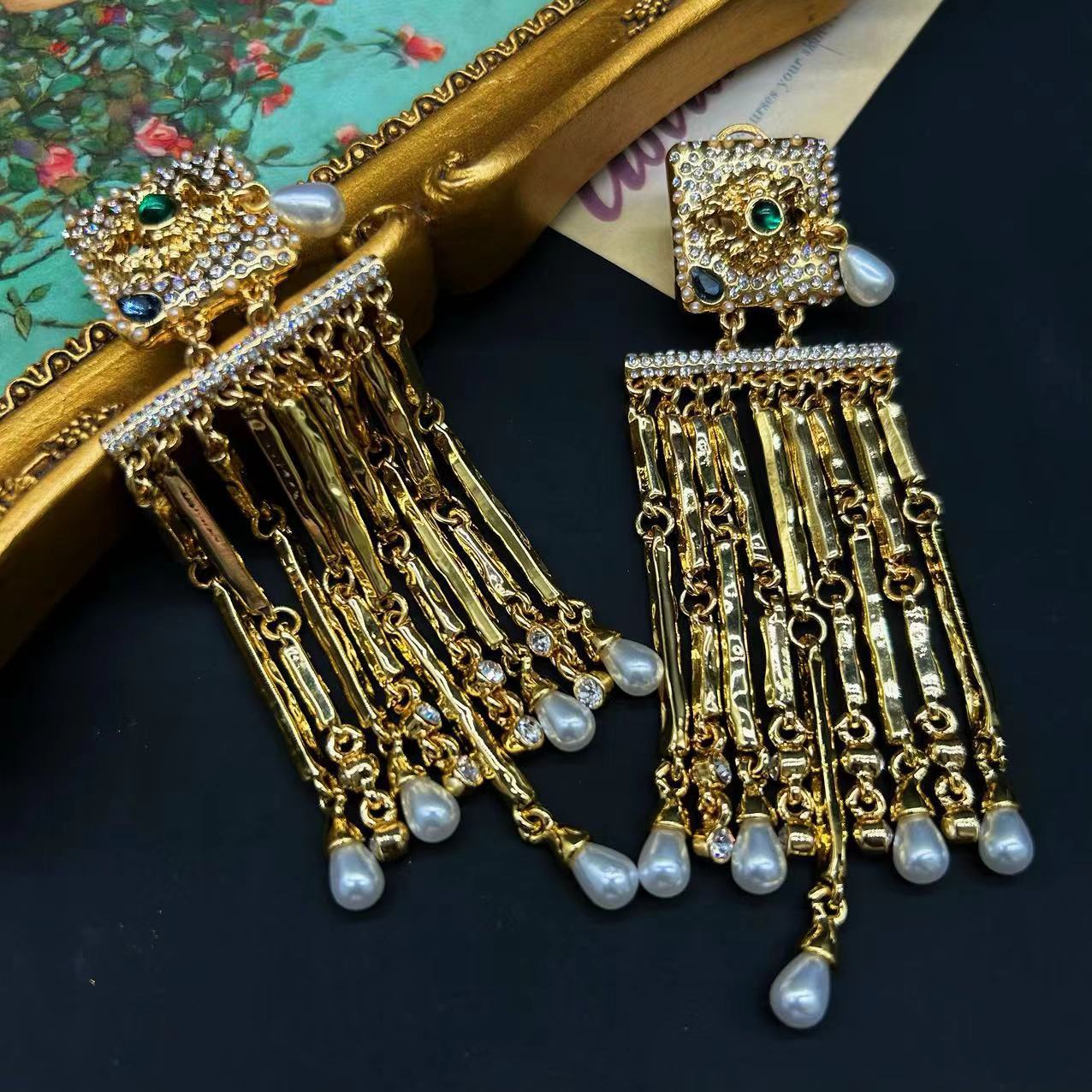 Tassel long European and American exaggerated eye earrings earrings earrings