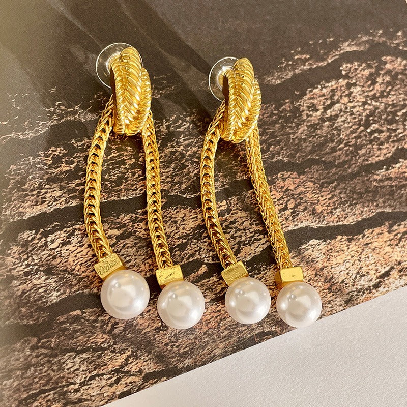Medieval golden chain earrings, fashionable metal high-end tassel earrings