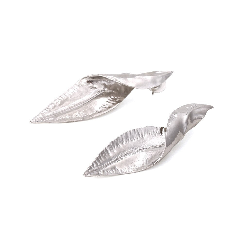 Personality Twisted Gold Color Leaf Earrings for Woman Party Casual Jewelry