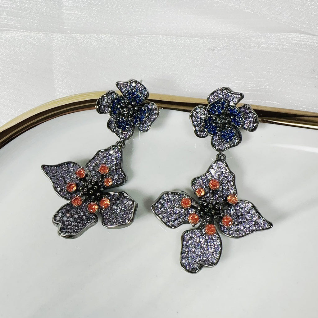 Fashionable and exquisite three-dimensional zirconium inlaid flower zircon earrings and earrings