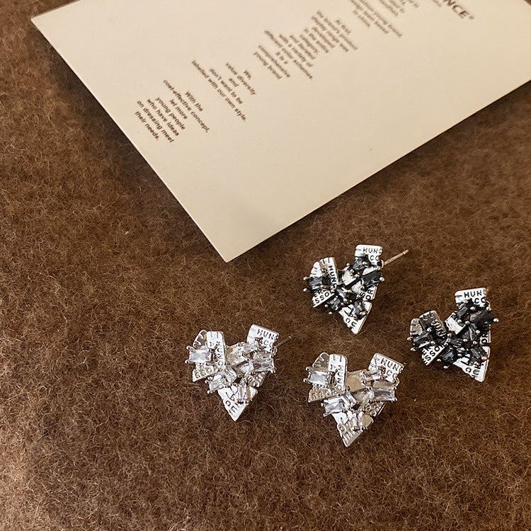 Irregular metal zircon love earrings female personality simple temperament earrings