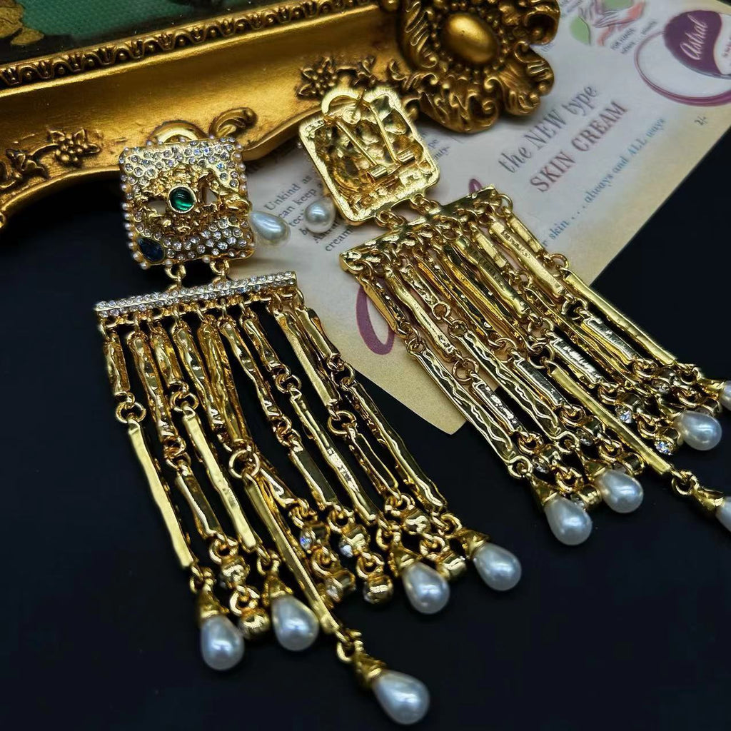Tassel long European and American exaggerated eye earrings earrings earrings