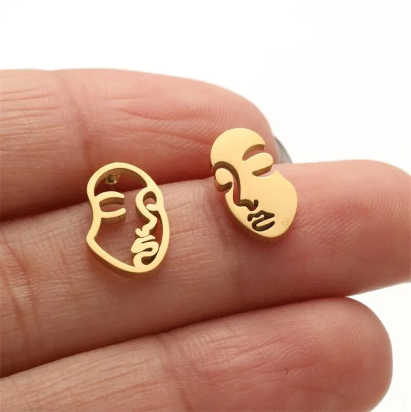 Fashion Girl Face Abstract Stud Earrings for Women Simple Human Face Asymmetry Earings Elegant Female Ear Jewelry Gifts