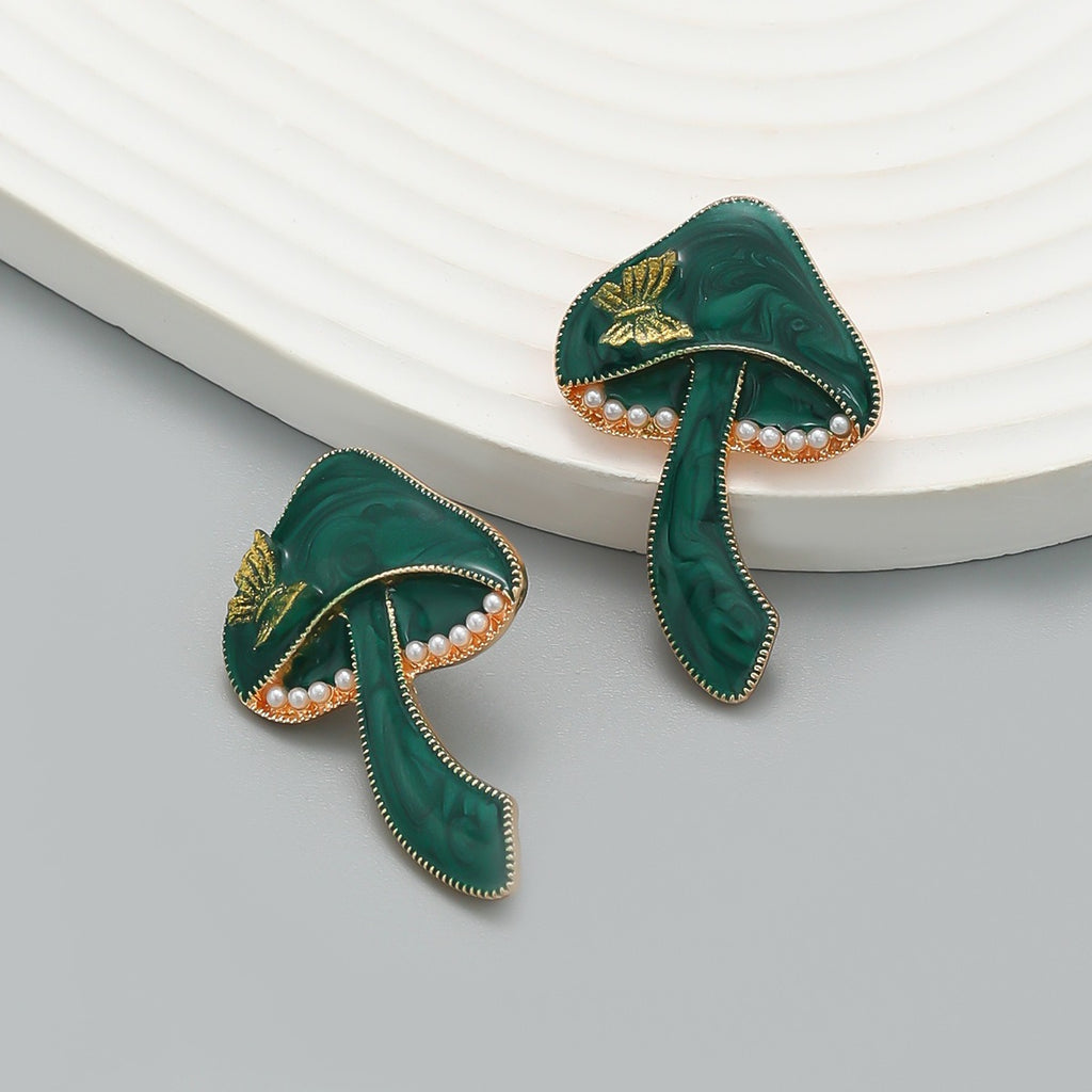 Female fashion niche mushroom earrings for earrings