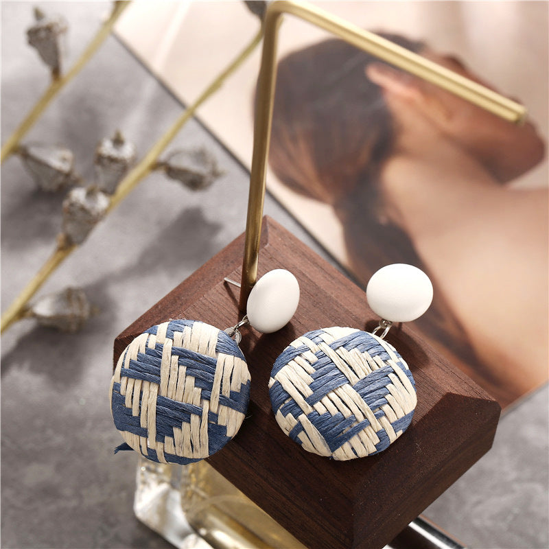 New Earrings Creative Retro Simple Color Woven Round Earrings For Women