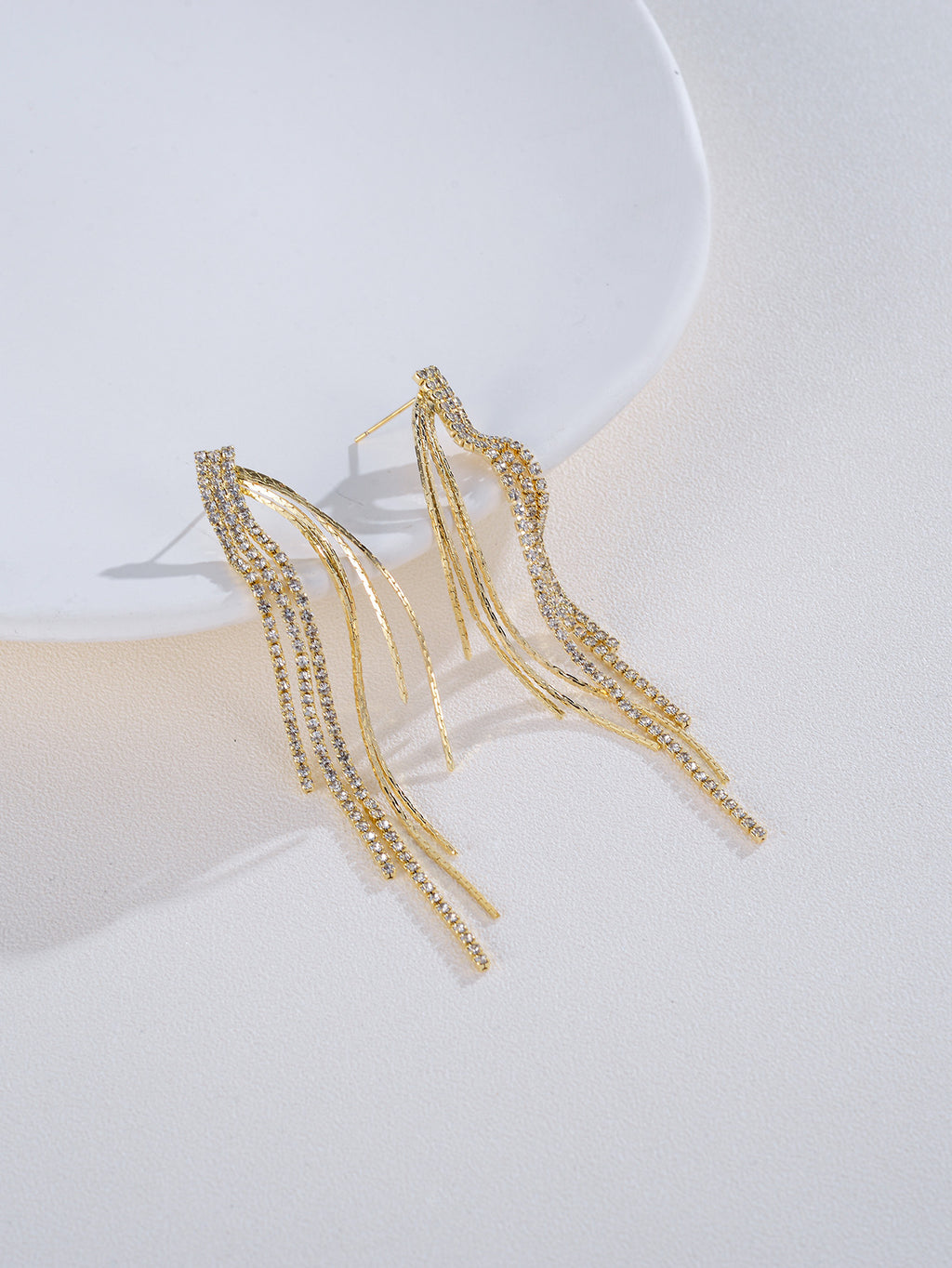 Fashion Earrings Tassels Women Korean Version Of Long Earrings With Pearls And Diamonds