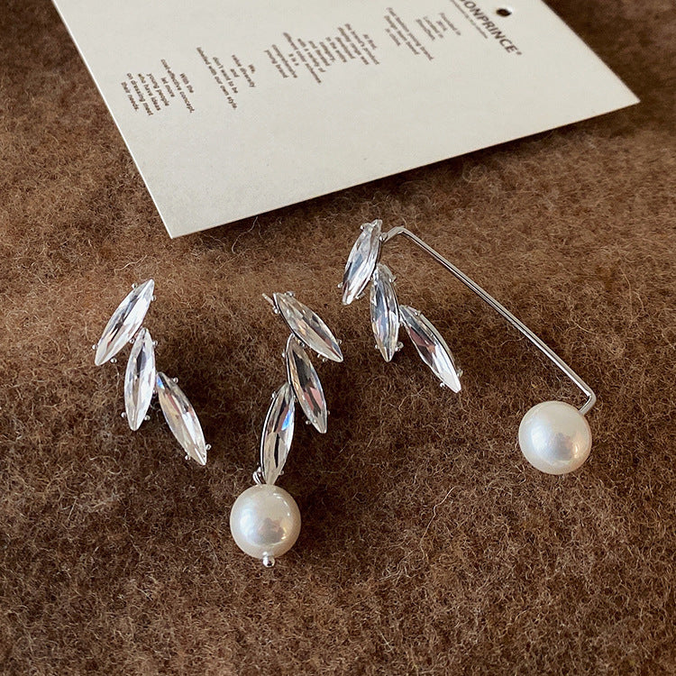 Niche design sense zircon pearl earrings set female personality versatile temperament fashion earrings