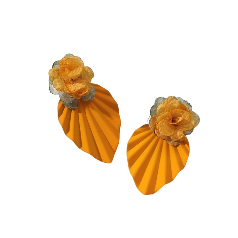 Fashion Pleated Leaf Flower Earrings