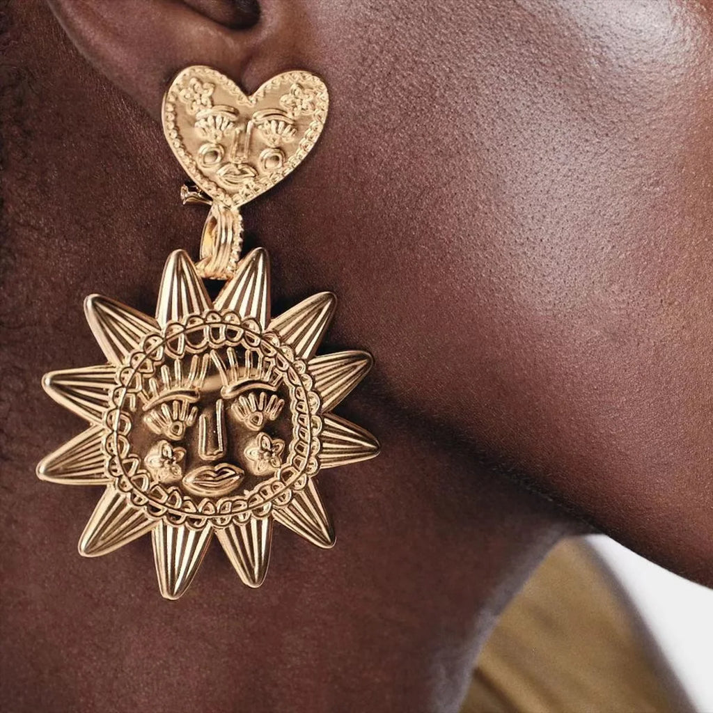 Retro Fashion Alloy Sunflower Pendant Heart Earrings