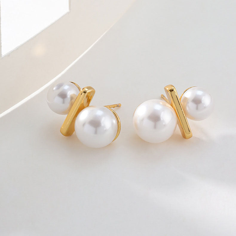 High-end niche personality versatile earrings small fragrance earrings