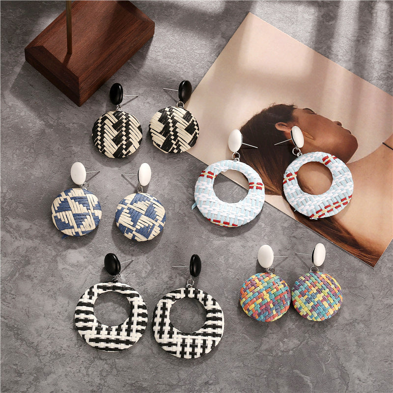New Earrings Creative Retro Simple Color Woven Round Earrings For Women