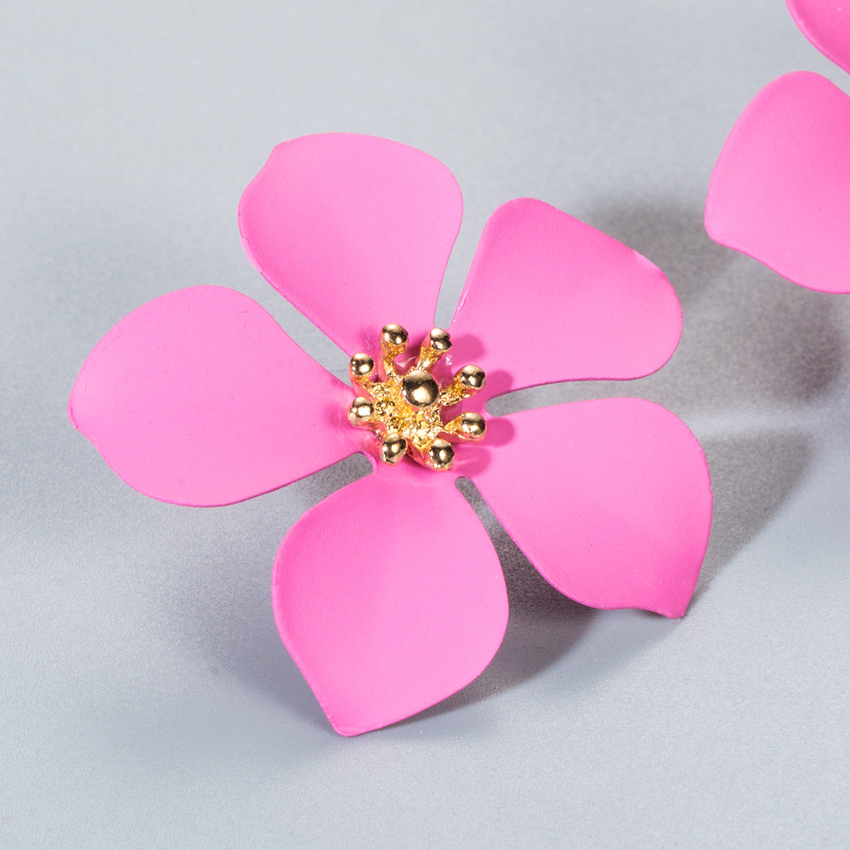 Exaggerated Earrings Fashion Temperament Paint Flower Earrings Alloy Earrings Personality Earrings Ins
