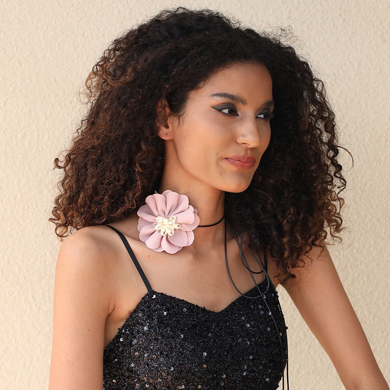 Fashion Solid Color Flower Long Strap Neckchain