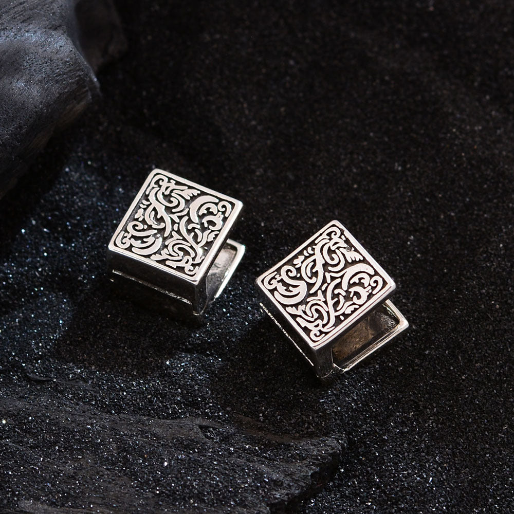 Square Ear Button Female