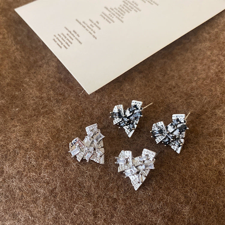 Irregular metal zircon love earrings female personality simple temperament earrings