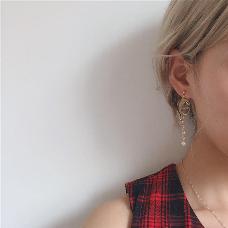 Gold Color Hollow Long Hair Girls Face Imitation Pearl Drop Earrings Metal Cute Human Figure Long Dangle Earrings Woman Jewelry