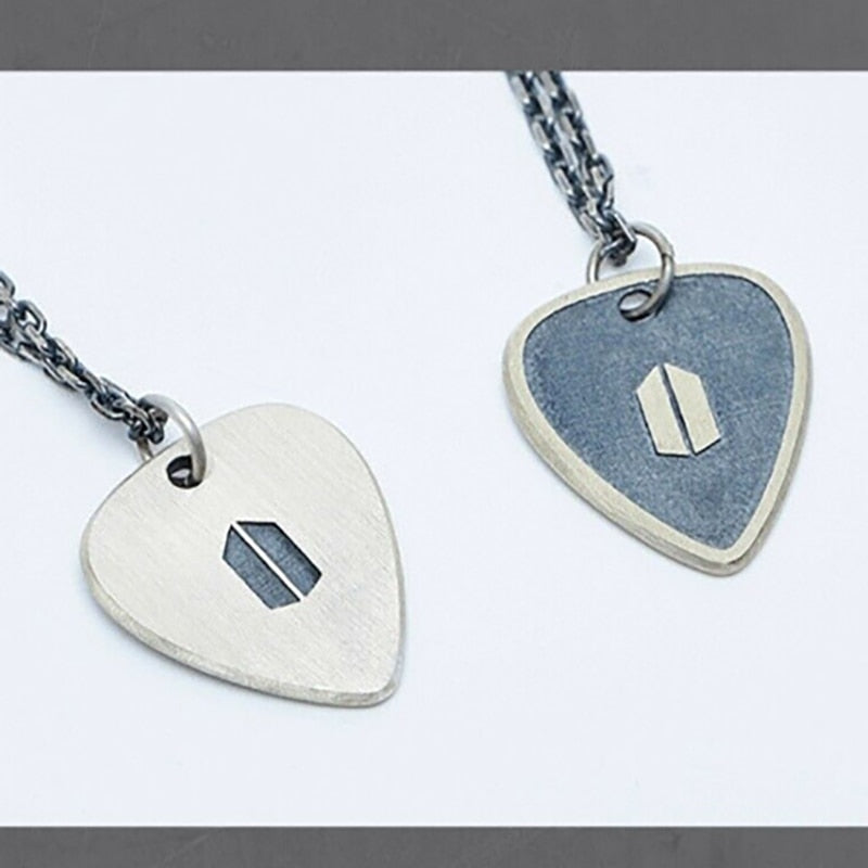 BTS Min Yoongi Necklace Peach Heart Pendant Couples Holiday Gift SUGA Pull-out Necklace